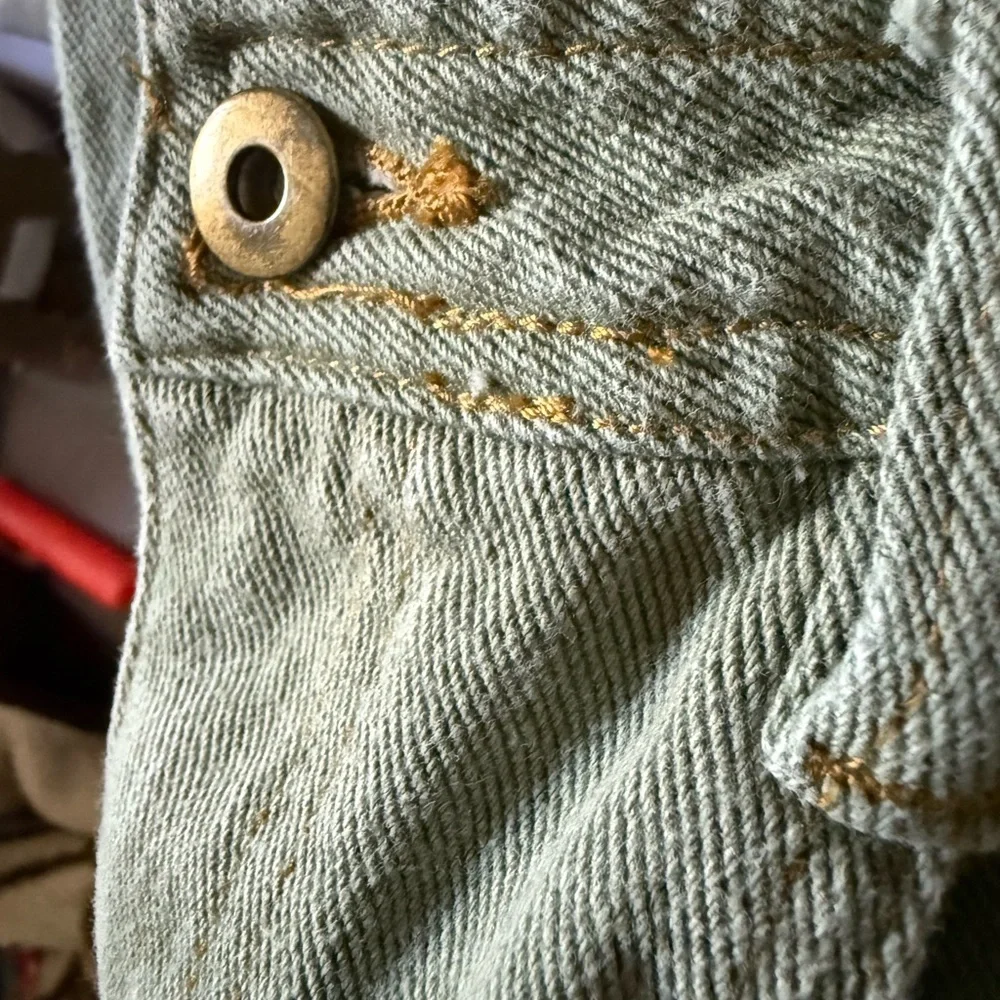 Entro Light Green Textured Pants